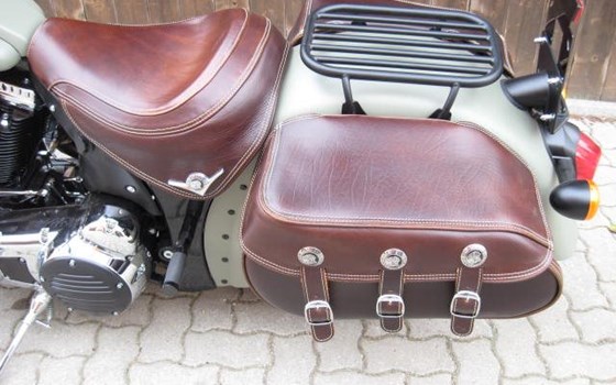 Umgebautes Motorrad Indian Chief Bomber von Spocks Motorcycles GmbH - Bild 5 Umgebautes Motorrad Indian Chief Bomber von Spocks Motorcycles GmbH - Bild 5