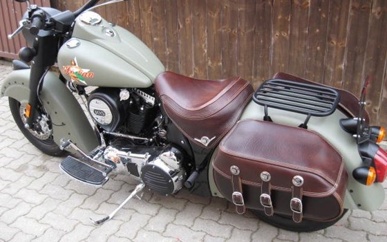 Umgebautes Motorrad Indian Chief Bomber von Spocks Motorcycles GmbH - Bild 7 Umgebautes Motorrad Indian Chief Bomber von Spocks Motorcycles GmbH - Bild 7