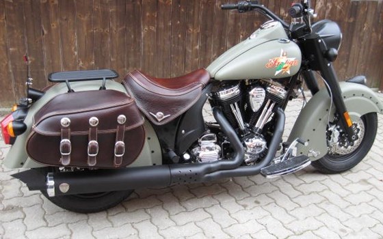 Umgebautes Motorrad Indian Chief Bomber von Spocks Motorcycles GmbH - Bild 9 Umgebautes Motorrad Indian Chief Bomber von Spocks Motorcycles GmbH - Bild 9