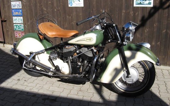 Umgebautes Motorrad Indian Chief von Spocks Motorcycles GmbH - Bild 4 Umgebautes Motorrad Indian Chief von Spocks Motorcycles GmbH - Bild 4