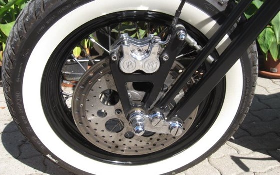 Umgebautes Motorrad Harley-Davidson Custom Bike von Spocks Motorcycles GmbH - Bild 8 Umgebautes Motorrad Harley-Davidson Custom Bike von Spocks Motorcycles GmbH - Bild 8