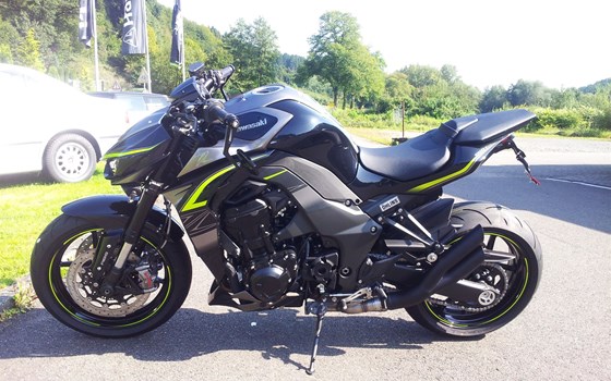Umgebautes Motorrad Kawasaki Z1000 R von Motorradhaus Löhmer GmbH - Bild 2 Umgebautes Motorrad Kawasaki Z1000 R von Motorradhaus Löhmer GmbH - Bild 2