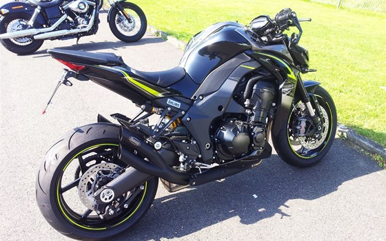 Umgebautes Motorrad Kawasaki Z1000 R von Motorradhaus Löhmer GmbH - Bild 5 Umgebautes Motorrad Kawasaki Z1000 R von Motorradhaus Löhmer GmbH - Bild 5