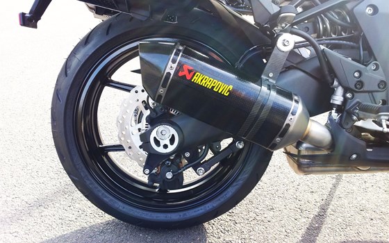 Umgebautes Motorrad Kawasaki Z1000SX von Motorradhaus Löhmer GmbH - Bild 10 Umgebautes Motorrad Kawasaki Z1000SX von Motorradhaus Löhmer GmbH - Bild 10