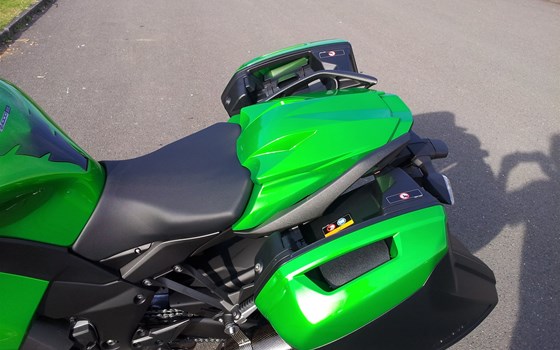 Umgebautes Motorrad Kawasaki Z1000SX von Motorradhaus Löhmer GmbH - Bild 5 Umgebautes Motorrad Kawasaki Z1000SX von Motorradhaus Löhmer GmbH - Bild 5