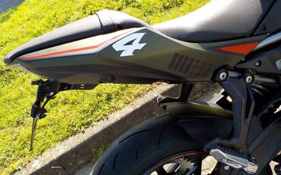 Umgebautes Motorrad Kawasaki Z650 von Böning Motorräder - Bild 6 Umgebautes Motorrad Kawasaki Z650 von Böning Motorräder - Bild 6