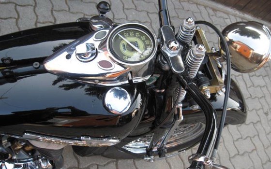 Umgebautes Motorrad Harley-Davidson Servi-Car von Spocks Motorcycles GmbH - Bild 6 Umgebautes Motorrad Harley-Davidson Servi-Car von Spocks Motorcycles GmbH - Bild 6