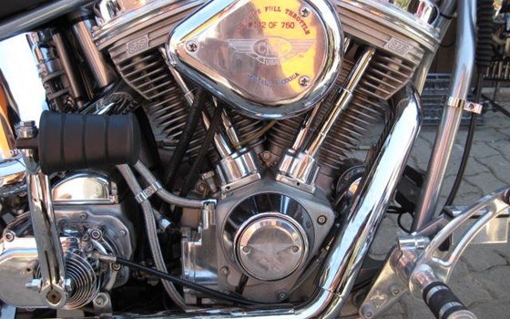 Umgebautes Motorrad Harley-Davidson Custom Bike von Spocks Motorcycles GmbH - Bild 10 Umgebautes Motorrad Harley-Davidson Custom Bike von Spocks Motorcycles GmbH - Bild 10