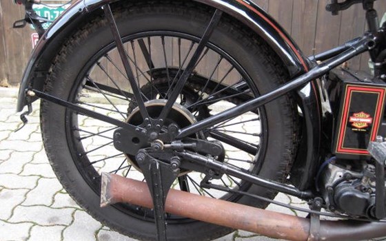 Umgebautes Motorrad Harley-Davidson Type J von Spocks Motorcycles GmbH - Bild 10 Umgebautes Motorrad Harley-Davidson Type J von Spocks Motorcycles GmbH - Bild 10