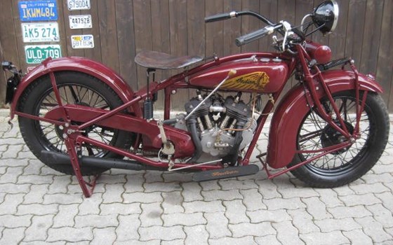 Umgebautes Motorrad Indian Scout 600 von Spocks Motorcycles GmbH - Bild 1 Umgebautes Motorrad Indian Scout 600 von Spocks Motorcycles GmbH - Bild 1