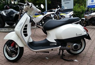 Vespa GTS 300 i.e. Super