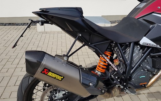 Umgebautes Motorrad KTM 1190 Adventure von motoroox GmbH - Bild 2 Umgebautes Motorrad KTM 1190 Adventure von motoroox GmbH - Bild 2