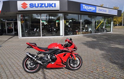 Suzuki GSX-R 1000 Custom Bike Suzuki GSX-R 1000 Custom Bike