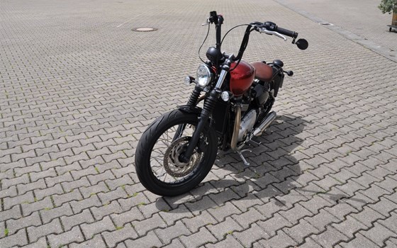 Umgebautes Motorrad Triumph Bonneville Bobber von Zweirad Hermann - Bild 5 Umgebautes Motorrad Triumph Bonneville Bobber von Zweirad Hermann - Bild 5