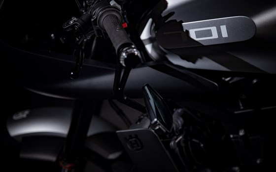 Umgebautes Motorrad Husqvarna Vitpilen 701 von Hertrampf Racing Emsbüren - Bild 10 Umgebautes Motorrad Husqvarna Vitpilen 701 von Hertrampf Racing Emsbüren - Bild 10