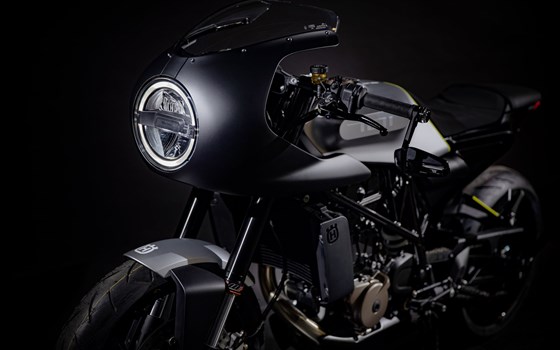 Umgebautes Motorrad Husqvarna Vitpilen 701 von Hertrampf Racing Emsbüren - Bild 17 Umgebautes Motorrad Husqvarna Vitpilen 701 von Hertrampf Racing Emsbüren - Bild 17