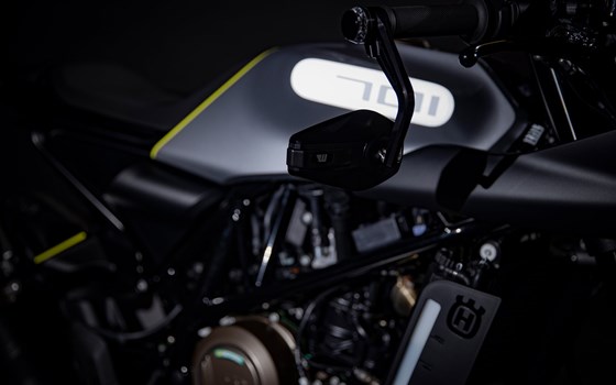 Umgebautes Motorrad Husqvarna Vitpilen 701 von Hertrampf Racing Emsbüren - Bild 28 Umgebautes Motorrad Husqvarna Vitpilen 701 von Hertrampf Racing Emsbüren - Bild 28