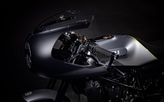 Umgebautes Motorrad Husqvarna Vitpilen 701 von Hertrampf Racing Emsbüren - Bild 5 Umgebautes Motorrad Husqvarna Vitpilen 701 von Hertrampf Racing Emsbüren - Bild 5