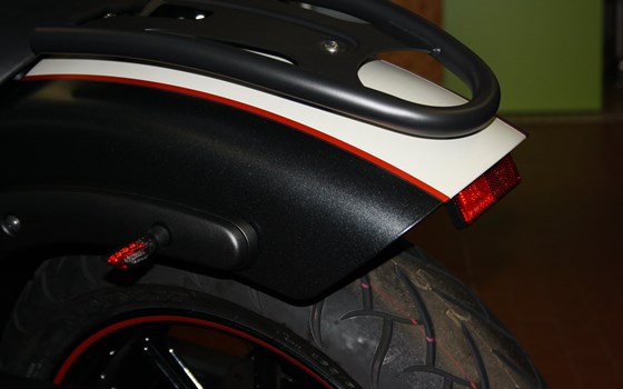 Umgebautes Motorrad Kawasaki Vulcan S Special Edition von Zweirad Waibel GmbH & Co. KG - Bild 8 Umgebautes Motorrad Kawasaki Vulcan S Special Edition von Zweirad Waibel GmbH & Co. KG - Bild 8