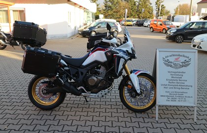 Honda CRF1000L Africa Twin Custom Bike