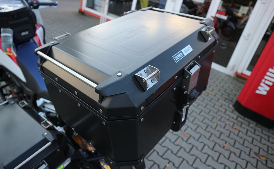 Rebuilt motorbike Honda CRF1000L Africa Twin Bild 15: Rebuilt motorbike Honda CRF1000L Africa Twin