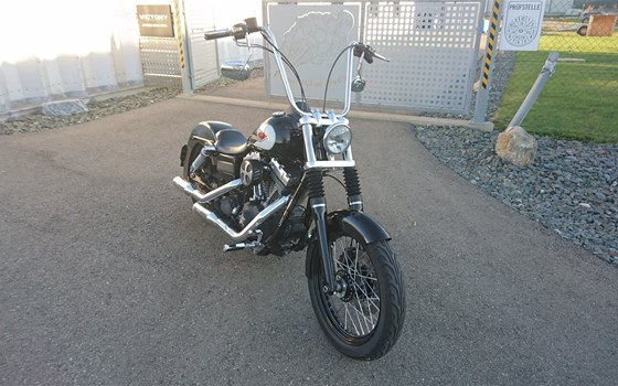 Umgebautes Motorrad Harley-Davidson Dyna Street Bob FXDB von Berni´s Biker Bude - Bild 7 Umgebautes Motorrad Harley-Davidson Dyna Street Bob FXDB von Berni´s Biker Bude - Bild 7