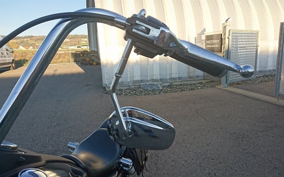 Umgebautes Motorrad Harley-Davidson Dyna Street Bob FXDB von Berni´s Biker Bude - Bild 10 Umgebautes Motorrad Harley-Davidson Dyna Street Bob FXDB von Berni´s Biker Bude - Bild 10