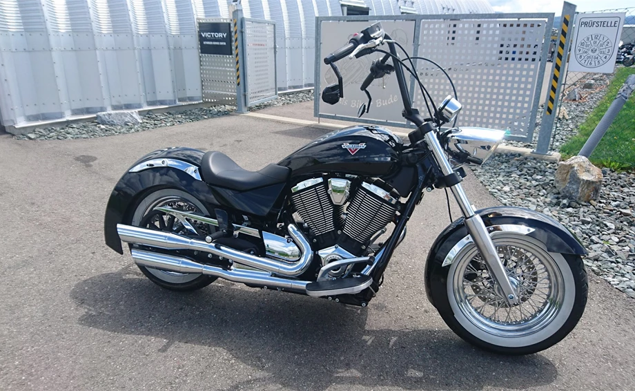 Umbgebautes Motorrad Victory Boardwalk Bild 10: Umbgebautes Motorrad Victory Boardwalk