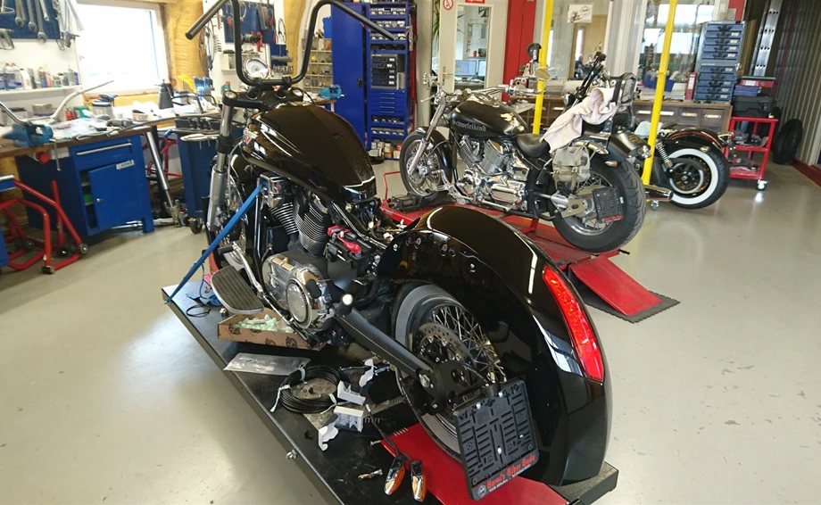 Umbgebautes Motorrad Victory Boardwalk Bild 4: Umbgebautes Motorrad Victory Boardwalk