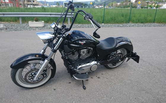 Umgebautes Motorrad Victory Boardwalk von Berni´s Biker Bude - Bild 7 Umgebautes Motorrad Victory Boardwalk von Berni´s Biker Bude - Bild 7