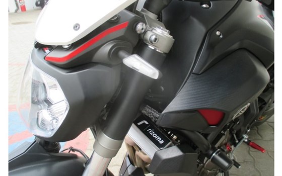 Umgebautes Motorrad Yamaha MT-07 von Motor-Bike - Bild 15 Umgebautes Motorrad Yamaha MT-07 von Motor-Bike - Bild 15