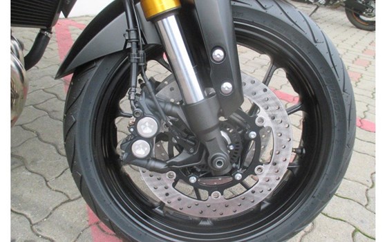 Umgebautes Motorrad Yamaha Tracer 900 von Motor-Bike - Bild 9 Umgebautes Motorrad Yamaha Tracer 900 von Motor-Bike - Bild 9