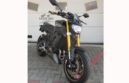 Yamaha MT-09 Custom Bike