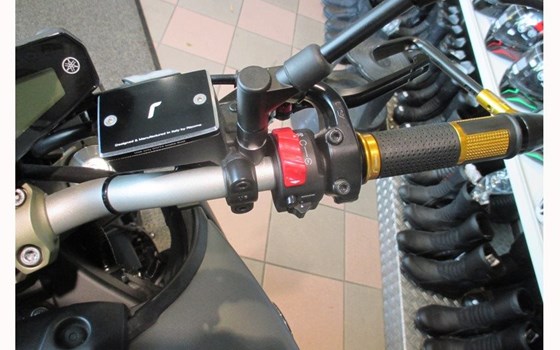 Umgebautes Motorrad Yamaha MT-09 von Motor-Bike - Bild 16 Umgebautes Motorrad Yamaha MT-09 von Motor-Bike - Bild 16