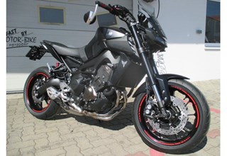 Yamaha MT-09 Yamaha MT-09
