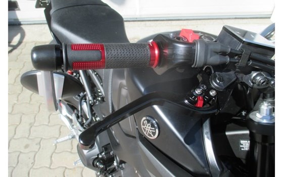 Umgebautes Motorrad Yamaha MT-09 von Motor-Bike - Bild 7 Umgebautes Motorrad Yamaha MT-09 von Motor-Bike - Bild 7