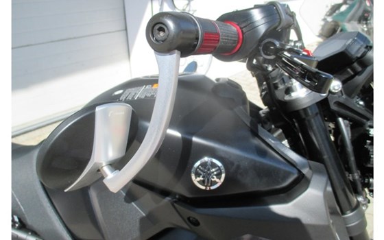 Umgebautes Motorrad Yamaha MT-09 von Motor-Bike - Bild 8 Umgebautes Motorrad Yamaha MT-09 von Motor-Bike - Bild 8
