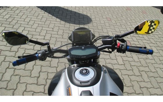 Umgebautes Motorrad Yamaha MT-07 von Motor-Bike - Bild 23 Umgebautes Motorrad Yamaha MT-07 von Motor-Bike - Bild 23