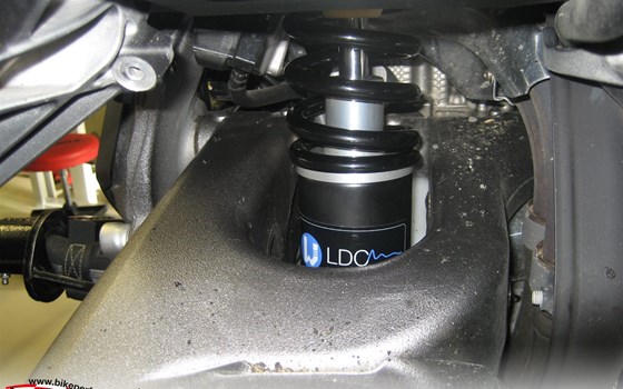 Umgebautes Motorrad Honda VFR1200X Crosstourer von Kevin Auer Bike Performance GmbH - Bild 3