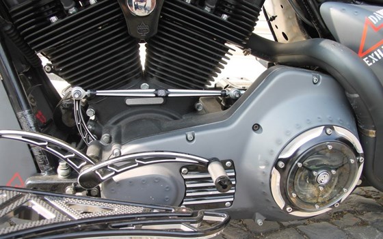 Umgebautes Motorrad Harley-Davidson Road Glide FLTR von X-Trem Custombikes - Bild 18 Umgebautes Motorrad Harley-Davidson Road Glide FLTR von X-Trem Custombikes - Bild 18