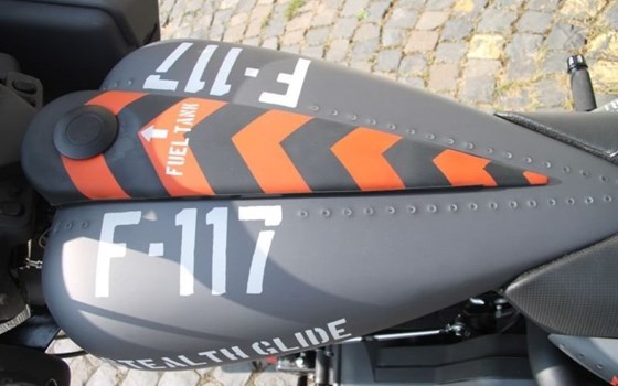 Umgebautes Motorrad Harley-Davidson Road Glide FLTR von X-Trem Custombikes - Bild 3 Umgebautes Motorrad Harley-Davidson Road Glide FLTR von X-Trem Custombikes - Bild 3