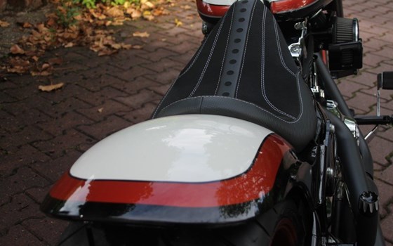 Umgebautes Motorrad Harley-Davidson Softail Breakout FXSB von X-Trem Custombikes - Bild 15 Umgebautes Motorrad Harley-Davidson Softail Breakout FXSB von X-Trem Custombikes - Bild 15