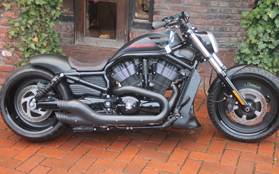 Umgebautes Motorrad Harley-Davidson V-Rod Night Rod VRSCD von X-Trem Custombikes - Bild 14 Umgebautes Motorrad Harley-Davidson V-Rod Night Rod VRSCD von X-Trem Custombikes - Bild 14