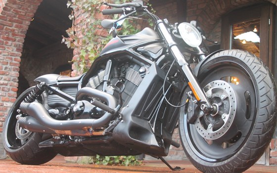 Umgebautes Motorrad Harley-Davidson V-Rod Night Rod VRSCD von X-Trem Custombikes - Bild 20 Umgebautes Motorrad Harley-Davidson V-Rod Night Rod VRSCD von X-Trem Custombikes - Bild 20