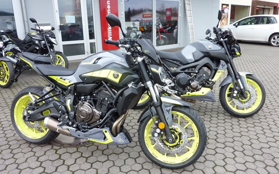 Umgebautes Motorrad Yamaha MT-09 von Zweirad-Center Zöller - Bild 13 Umgebautes Motorrad Yamaha MT-09 von Zweirad-Center Zöller - Bild 13