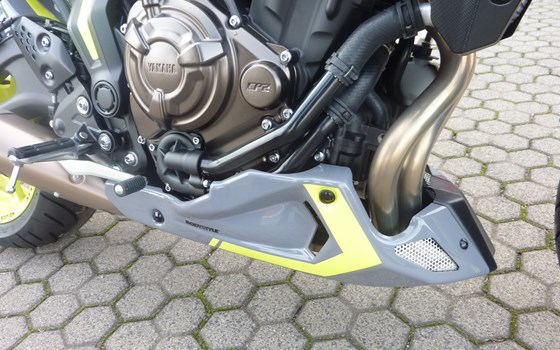 Umgebautes Motorrad Yamaha MT-07 von Zweirad-Center Zöller - Bild 9 Umgebautes Motorrad Yamaha MT-07 von Zweirad-Center Zöller - Bild 9