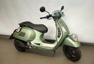 Vespa GTS 300 i.e. Vespa GTS 300 i.e.