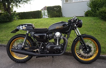 Kawasaki W800 Custom Bike Kawasaki W800 Custom Bike