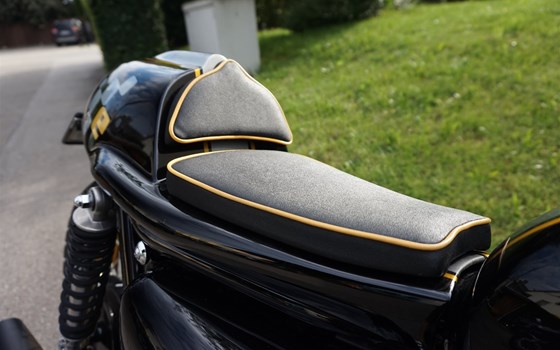 Umgebautes Motorrad Kawasaki W800 von Eichenberger Zweirad-Sport - Bild 7 Umgebautes Motorrad Kawasaki W800 von Eichenberger Zweirad-Sport - Bild 7
