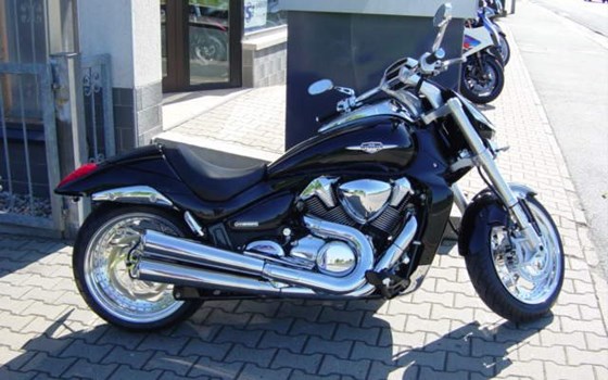 Umgebautes Motorrad Suzuki Intruder M1800R von Zweirad Markert - Bild 4 Umgebautes Motorrad Suzuki Intruder M1800R von Zweirad Markert - Bild 4
